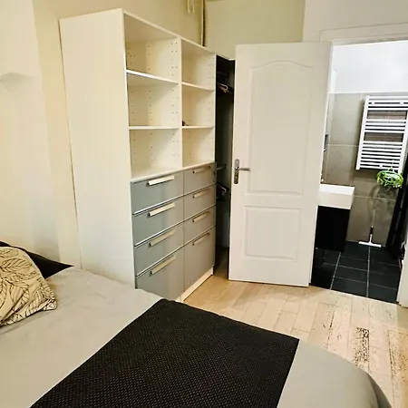 Apartament Candale Furnished Flat *