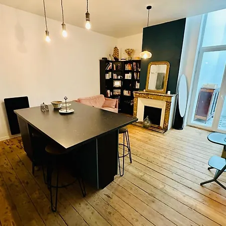 Apartment Candale Furnished Flat Bordeaux