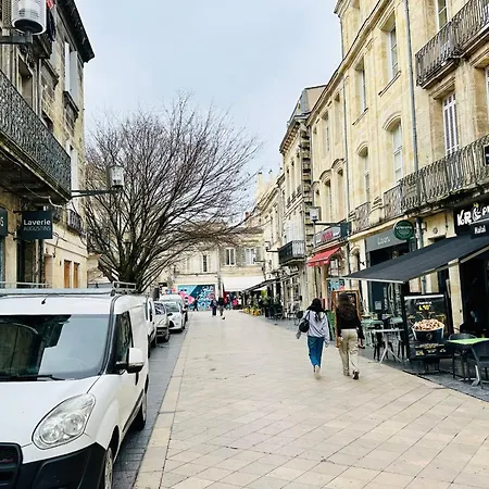 Candale Furnished Flat Apartment Bordeaux